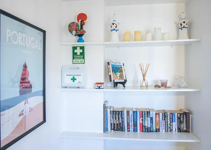 Old Town 2br 50m Ocean W/ Ac Wi-fi Parking Terrace Albufeira