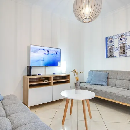 Old Town 2br 50m Ocean W/ Ac Wi-fi Parking Terrace *