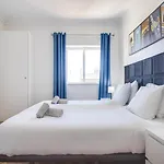 Old Town 2br 50m Ocean W/ Ac Wi-fi Parking Terrace Apartman Albufeira